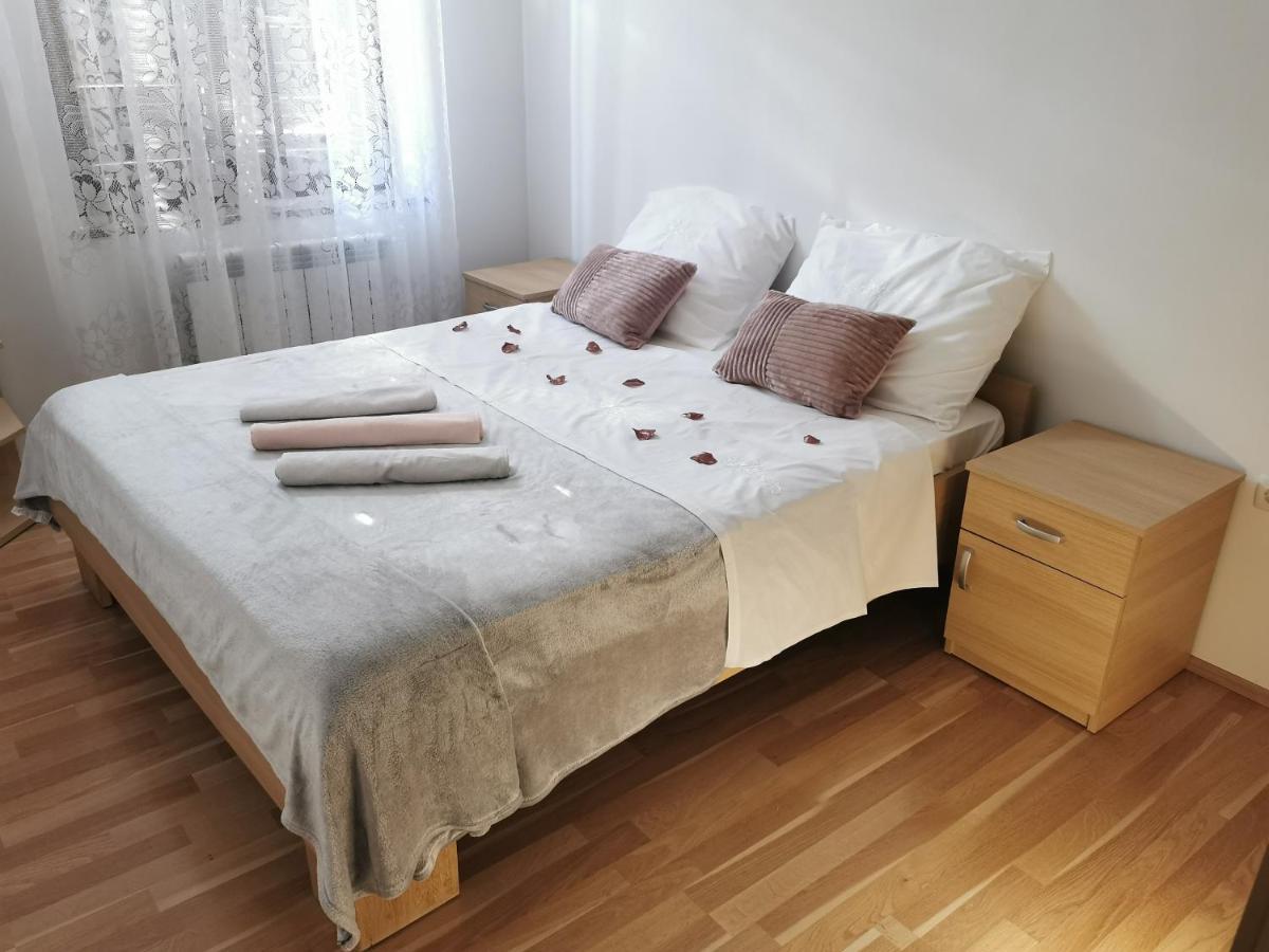 Apartman Martina Krsan Exterior photo